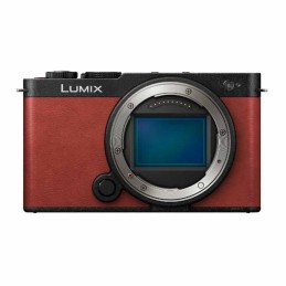 Panasonic Lumix S9 red