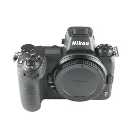 Nikon Z6 usata 7.942 scatti...