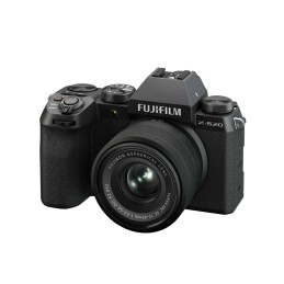 Fujifilm X-S20 + 15-45...