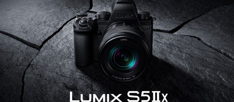 LUMIX S5IIX